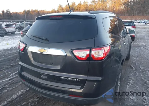 2015 Chevrolet Traverse 1Lt из США, поврежденный, VIN 1GNKVGKDXFJ372457